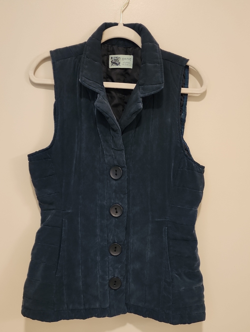 Habitat Quilted Vest Lightweight Layering Large Buttons Casual size Small
